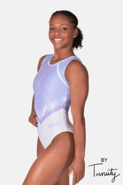 Raine -Quatro Clothing Shop Raine