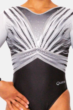 Symphony -Quatro Clothing Shop Symphony 4