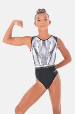 Achieve Short Sleeve Black And White -Quatro Clothing Shop achieve short sleeve black and white configurable 548687